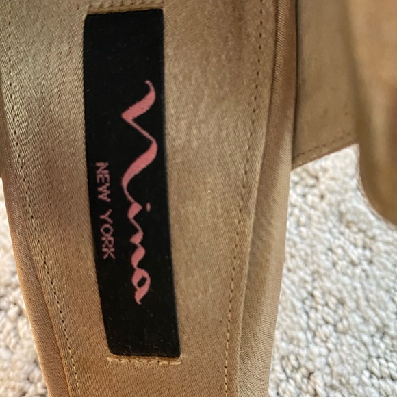 Shoes - Picture 11 of 12